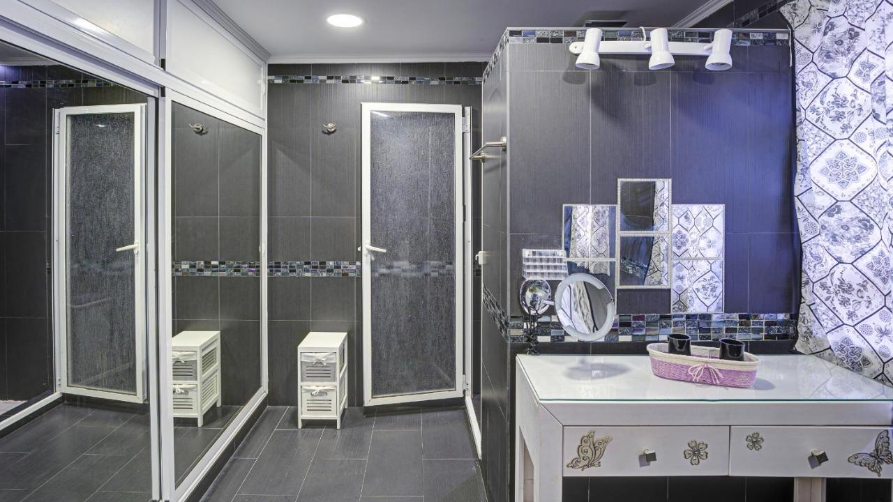 Villa Maday คอร์ราเลโฮ ภายนอก รูปภาพ