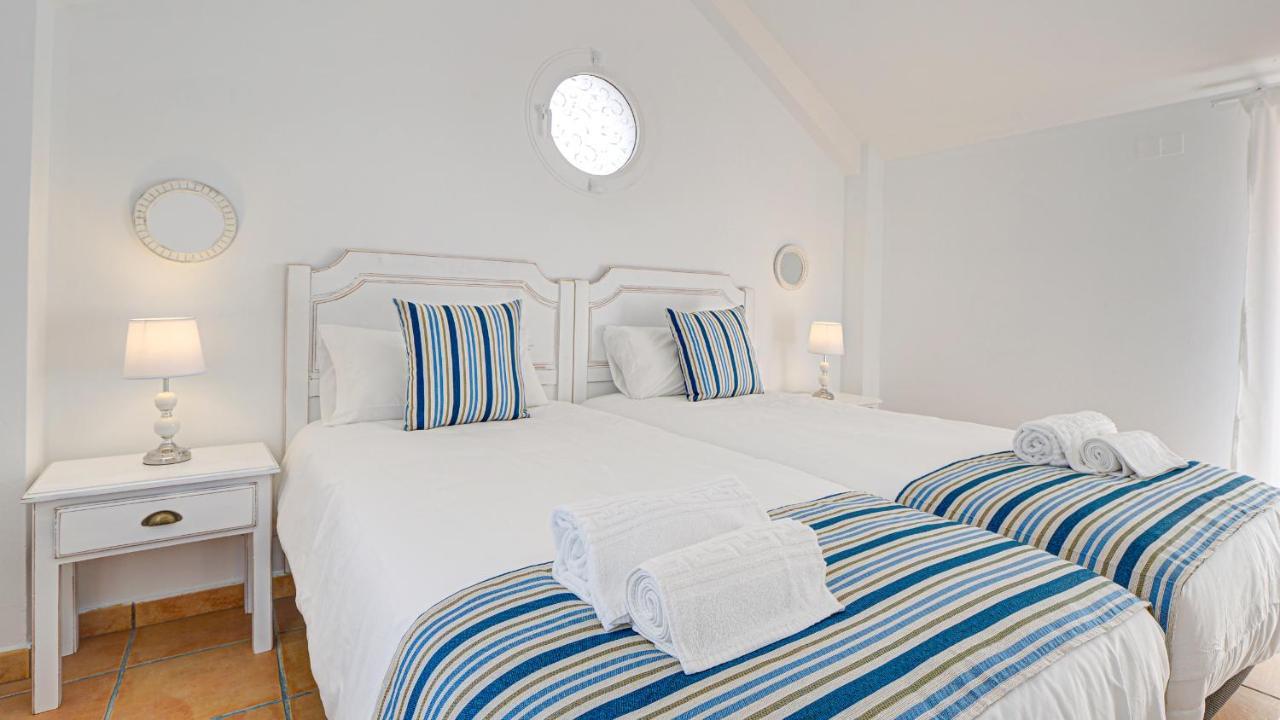 Villa Maday คอร์ราเลโฮ ภายนอก รูปภาพ